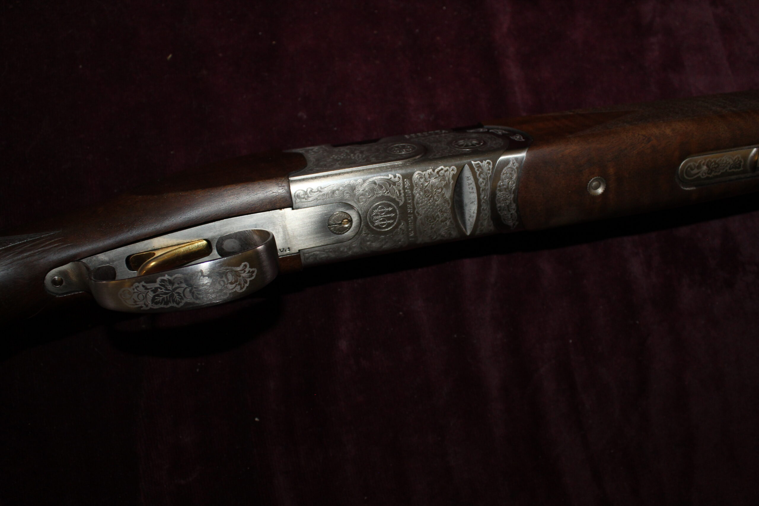 20g OU by Beretta - 28" x 3" multi-choked barrels - Image 2
